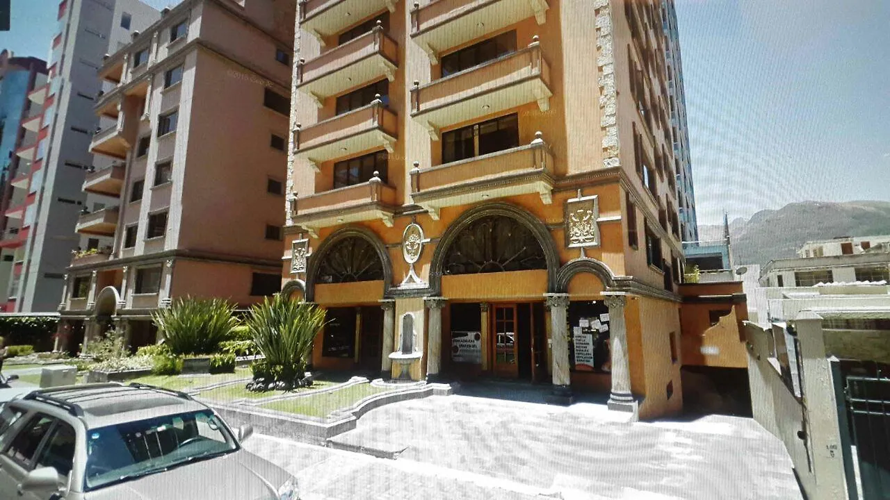 Lägenhet Suite Aaa, Jacuzzi, Wifi, Cable, Internet, Malls, Cines, Transporte...Todo A Pocos Pasos. Quito